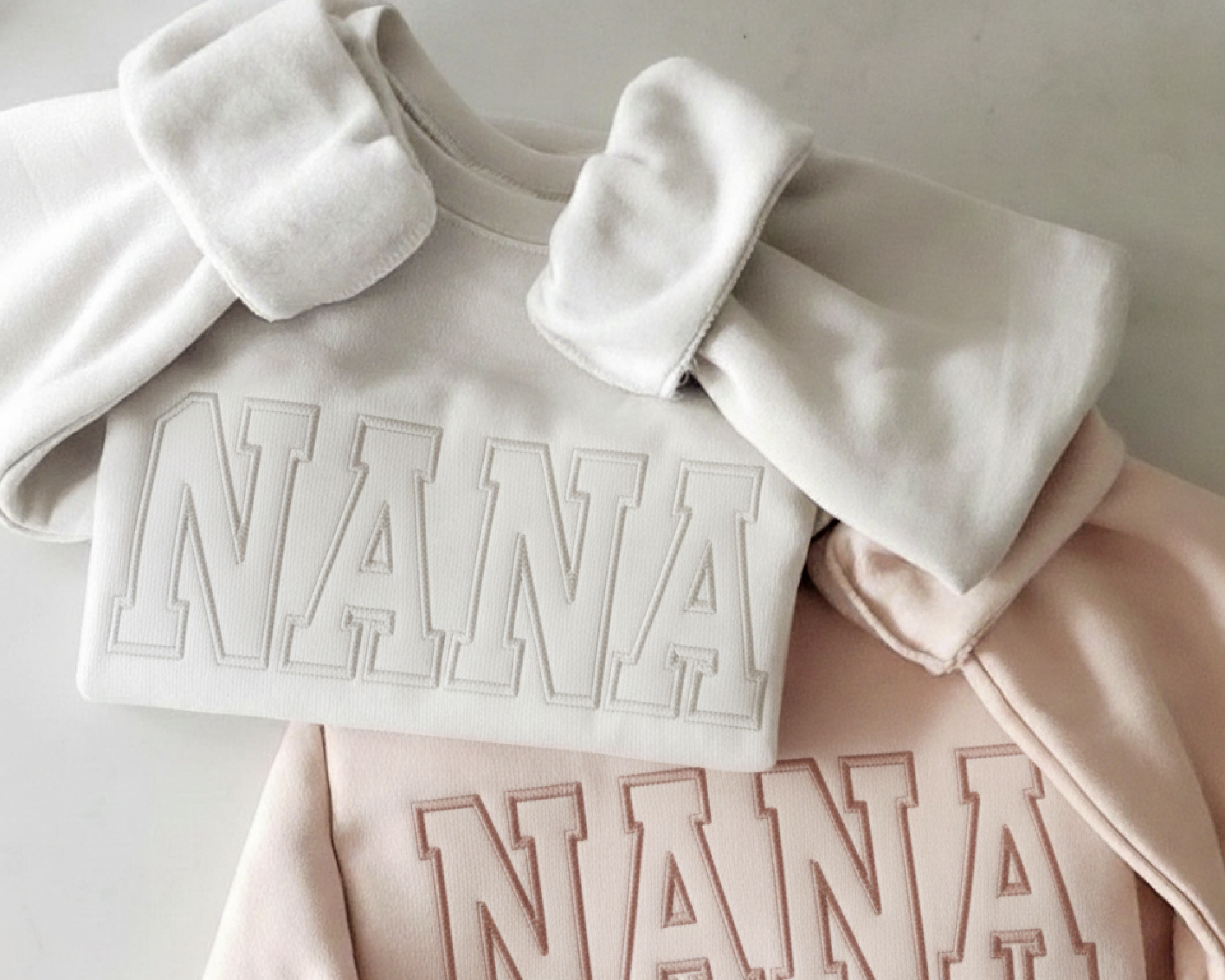 Custom Embroidered Mama Sweatshirt - Personalized Varsity Name Crewneck