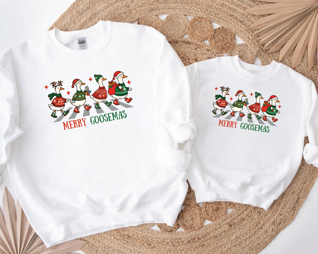 Merry Goosemas Sweatshirt - CM1