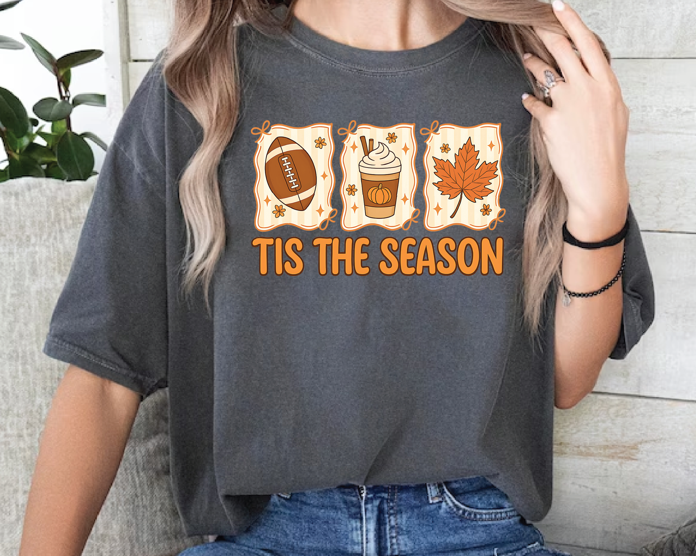 Tis The Season Shirt – Cute Fall Football Pumpkin Spice Latte Leaf Tee