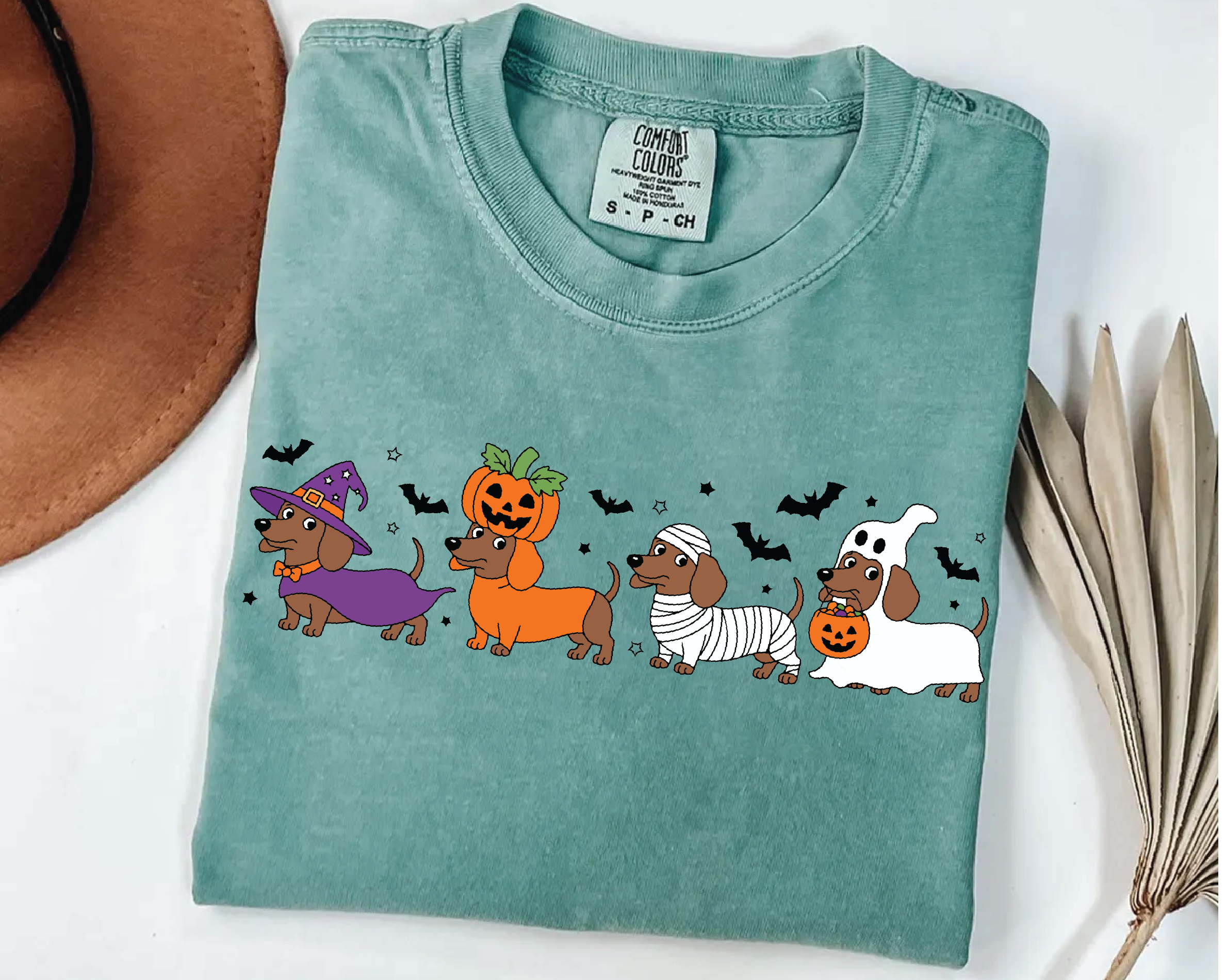 Halloween Dachshund Shirt – Cute Wiener Dog Costume Tee